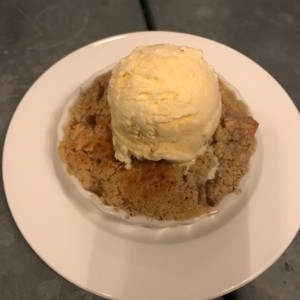 Apple crumble con helado