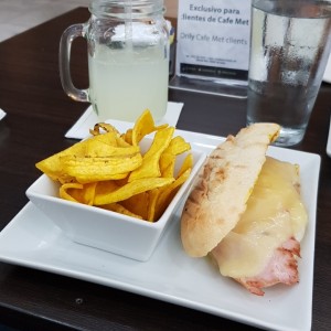 Panini cubano