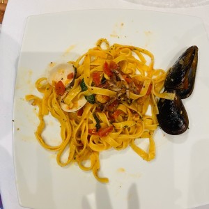 Fettucini Fruti di mare.