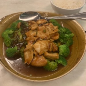 Ginger Chicken with Broccoli