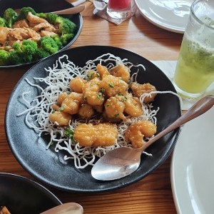 Pollo - Crispy Honey Chicken