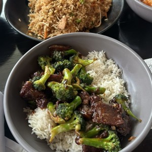 Lunch Bowl - Beef With Broccoli