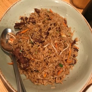 P.F. Chang?s Fried Rice de Carne de Res. 