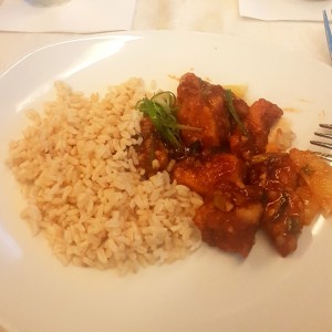 Pollo con naranja y arroz integral