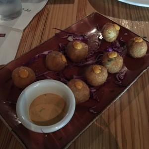 Croquetas de cangrejo