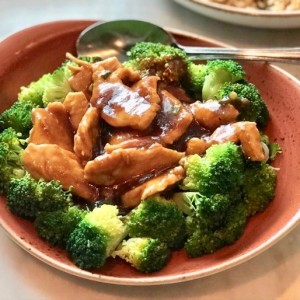 Ginger Chicken with broccoli