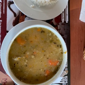 Sopa de pollo