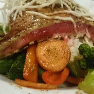 Tuna steak with rice and veggies