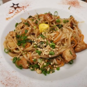 Phad Thai de Pollo