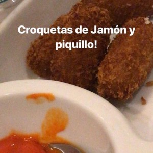 croquetas de jamon y piquillos