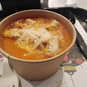 Sopa tomate