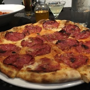 Pizza de Salami