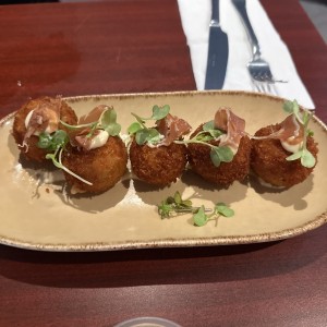 Croquetas de jamón 