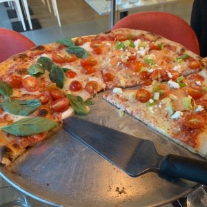 pizza salmone/ pizza capressd
