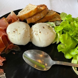 burrata deliciosa!! 