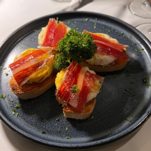 huevos con jamln serrano