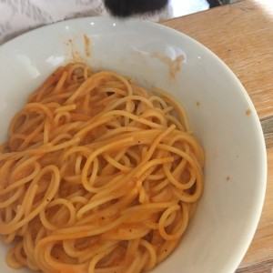 Spaghetti en salsa rosada 