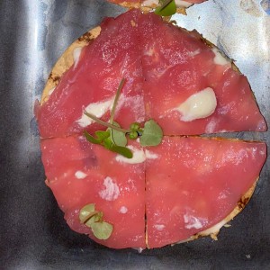 Crudos - Tuna Pizza
