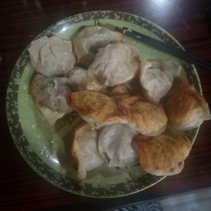 Dumplings de Chucrut frito 
