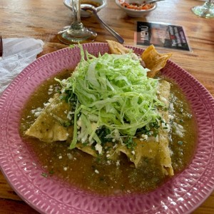 Enchiladas en Salsa Verde
