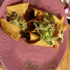 tacos fritos mixtos