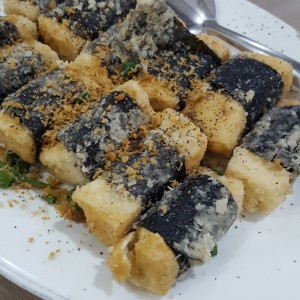 tofu frito relleno