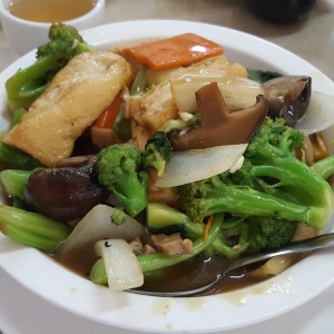 toufu con vegetal mixto