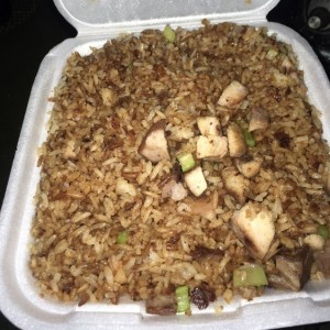 arroz frito con puerco 