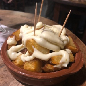 tapas Papa alioli