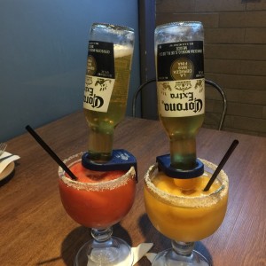 margarita bulldog de fresa y maracuya