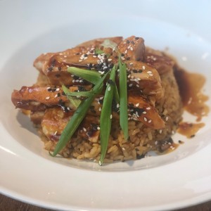 Pollo teriyaki con arroz 
