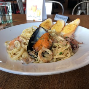 linguini Frutti Di Mare