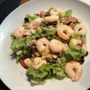 Ensalada con camarones