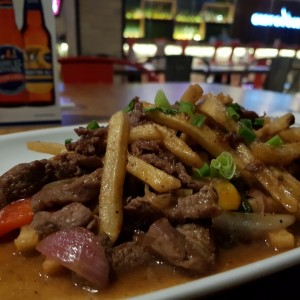 Lomo Saltado