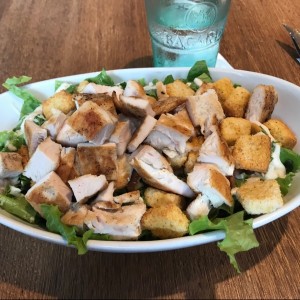 Ensalada de pollo