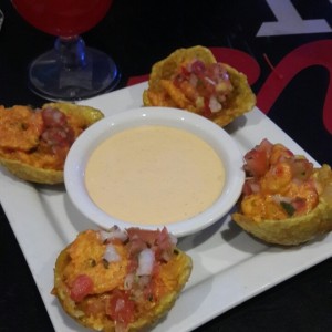 platanos rellenos de langostino