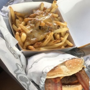 bacon chess burger 