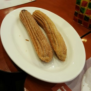 Churros rellenos de chocolate