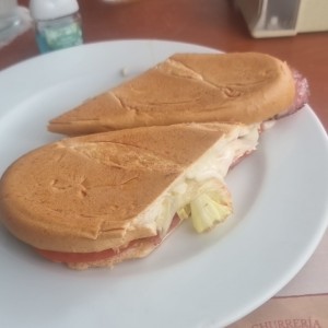sandwich de salami