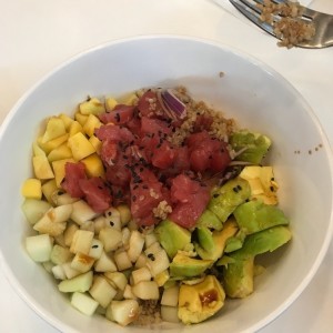 tuna salad de quinoa 