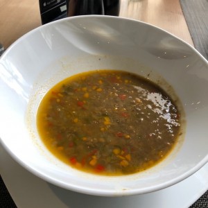 sopa de lenteja