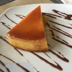 Flan escondido delicioso 