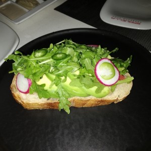 brushetta de aguacate