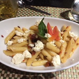 Penne griego