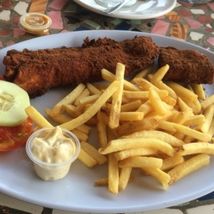 filete de corvina apanada