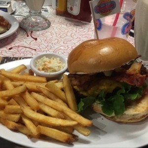 RDS Chicken Bacon Burger