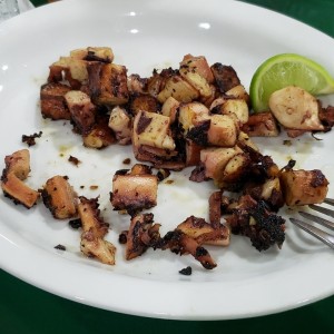 pulpo al carbon