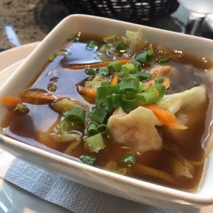 Sopas - Sopa de wanton