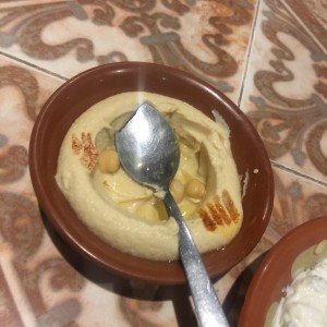 hummus