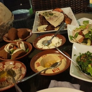 mesa libanesa para 2 